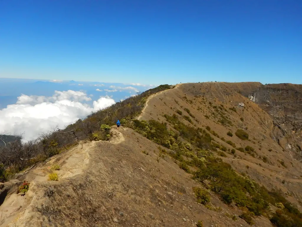 hiking volcano 2