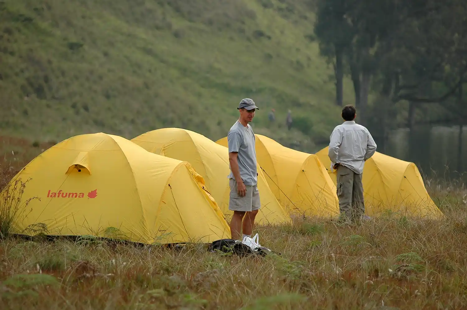 trekking camping wildlife 3